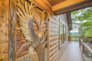 Exterior detail - Blue Ridge Tradition -View, location, dog friendly (Blue Ridge)