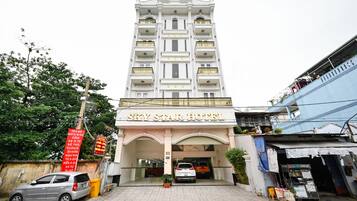 Mặt tiền nơi lưu trú