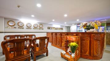Quầy tiếp tân