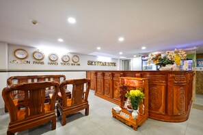 Reception - Sky Star Hotel (Ho Chi Minh City)