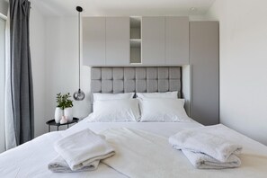 4 soverom, strykejern/-brett og wi-fi (inkludert)