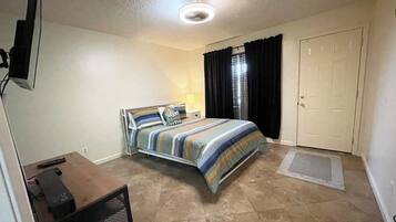 2 chambres, bureau, Wi-Fi, draps fournis