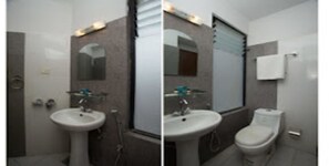 Bathroom - MeroStay 227 Remi Hotel (Kathmandu)