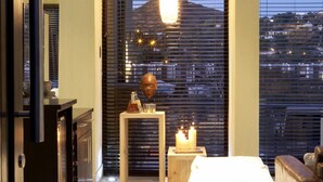 Premier Suite | 1 bedroom, in-room safe, WiFi (free) - The Olive Exclusive all suite Hotel (Windhoek)