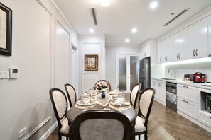 Luxury Apartment | Private kitchen