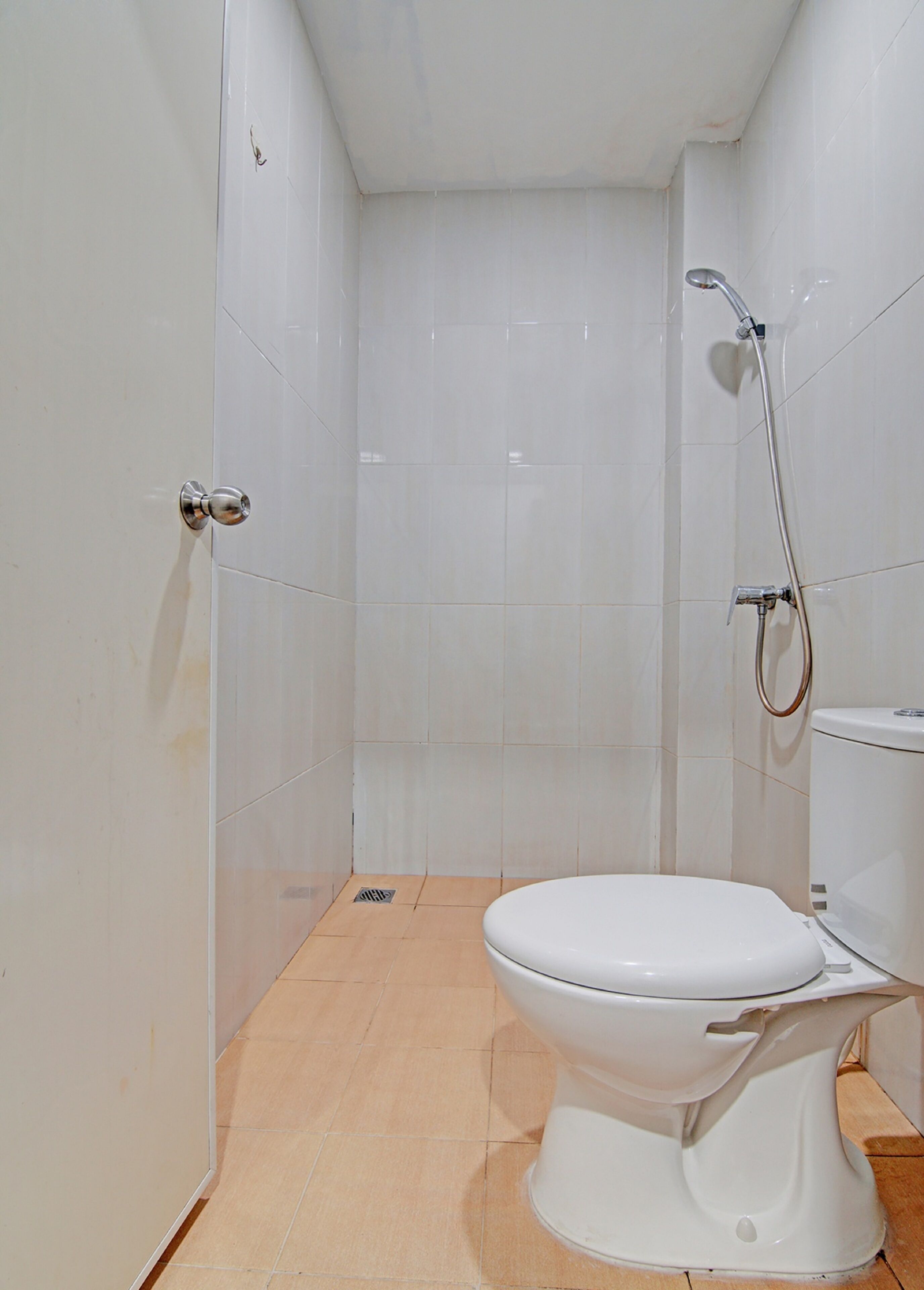 Douche, serviettes fournies