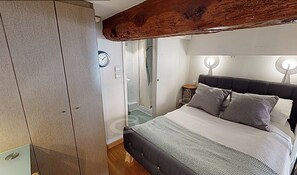 3 habitaciones, tabla de planchar con plancha y wifi gratis 