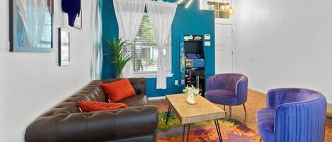 Smart TV, fireplace, video games, books