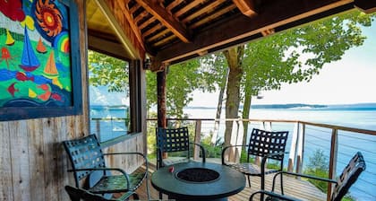 Family Friendly Water View Retreat w/ Sauna