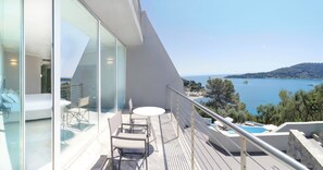 Minibar, desk, free WiFi, bed sheets - Cristallo Park Hotel (Portovenere)