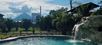 The Gray Oasis Village,brand New, Gated, Cozy&safe