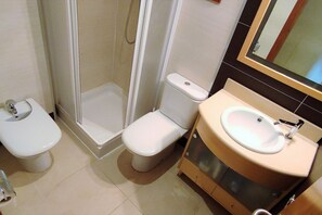 Duschwanne, Bidet, Toilettenpapier