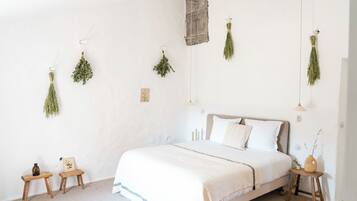 In-room safe, desk, blackout curtains, soundproofing