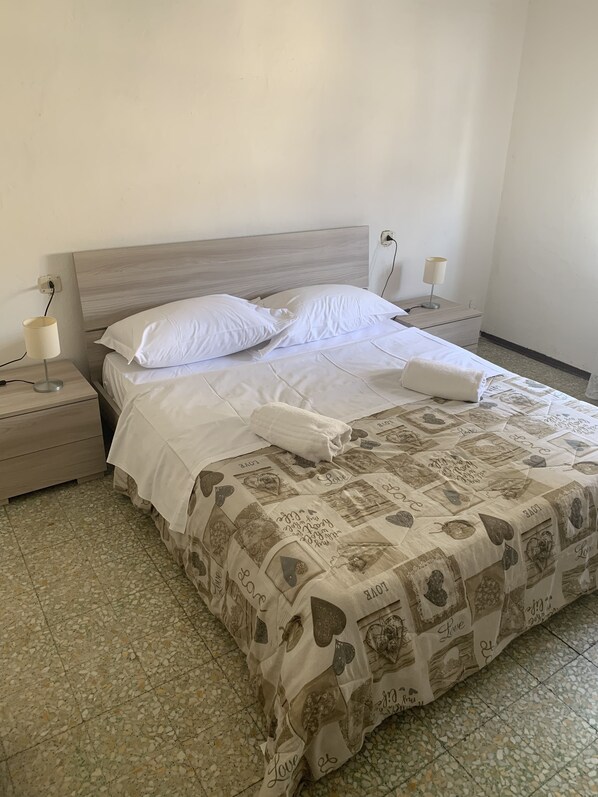 1 Schlafzimmer, WLAN, Bettwäsche