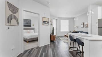 Appartement | Dineren in de kamer