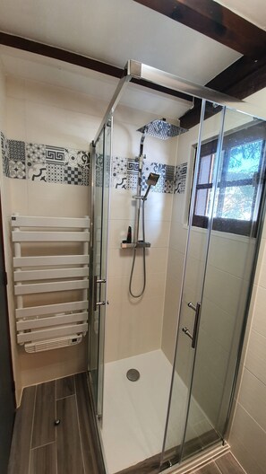 Dusche, Haartrockner