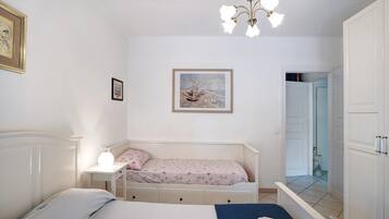 2 soveværelser, gratis Wi-Fi, sengetøj