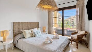 2 chambres, fer et planche Ă repasser, Wi-Fi gratuit, draps fournis