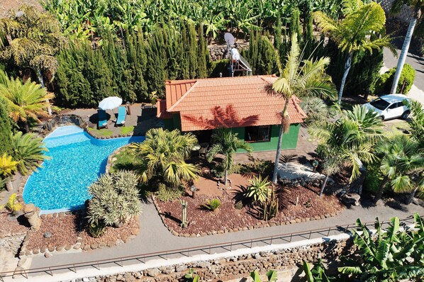 Pool - Holiday Home 'Las Vetas' with Sea View, Private Pool and Wi-Fi (tijarafe)