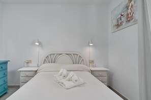 2 soverom, strykejern/-brett, wi-fi (inkludert) og sengetøy