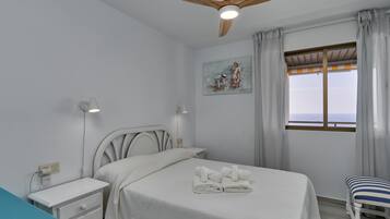 2 soverom, strykejern/-brett, wi-fi (inkludert) og sengetøy