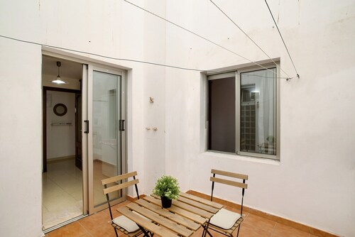 Vacation Home 'Residencial Sol Suite' with Private Terrace, Balcony and Wi-Fi