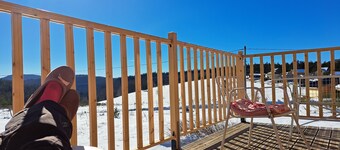 Chalet 'En Bois Tout Confort' with Mountain View, Private Terrace and Private Garden