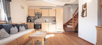 Holiday Apartment "Enzian" with Mountain View, Balcony & Wi-Fi