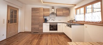 Holiday Apartment "Edelweiss" with Mountain View, Private Terrace & Wi-Fi