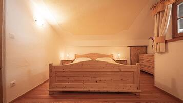 2 chambres, Wi-Fi gratuit, draps fournis