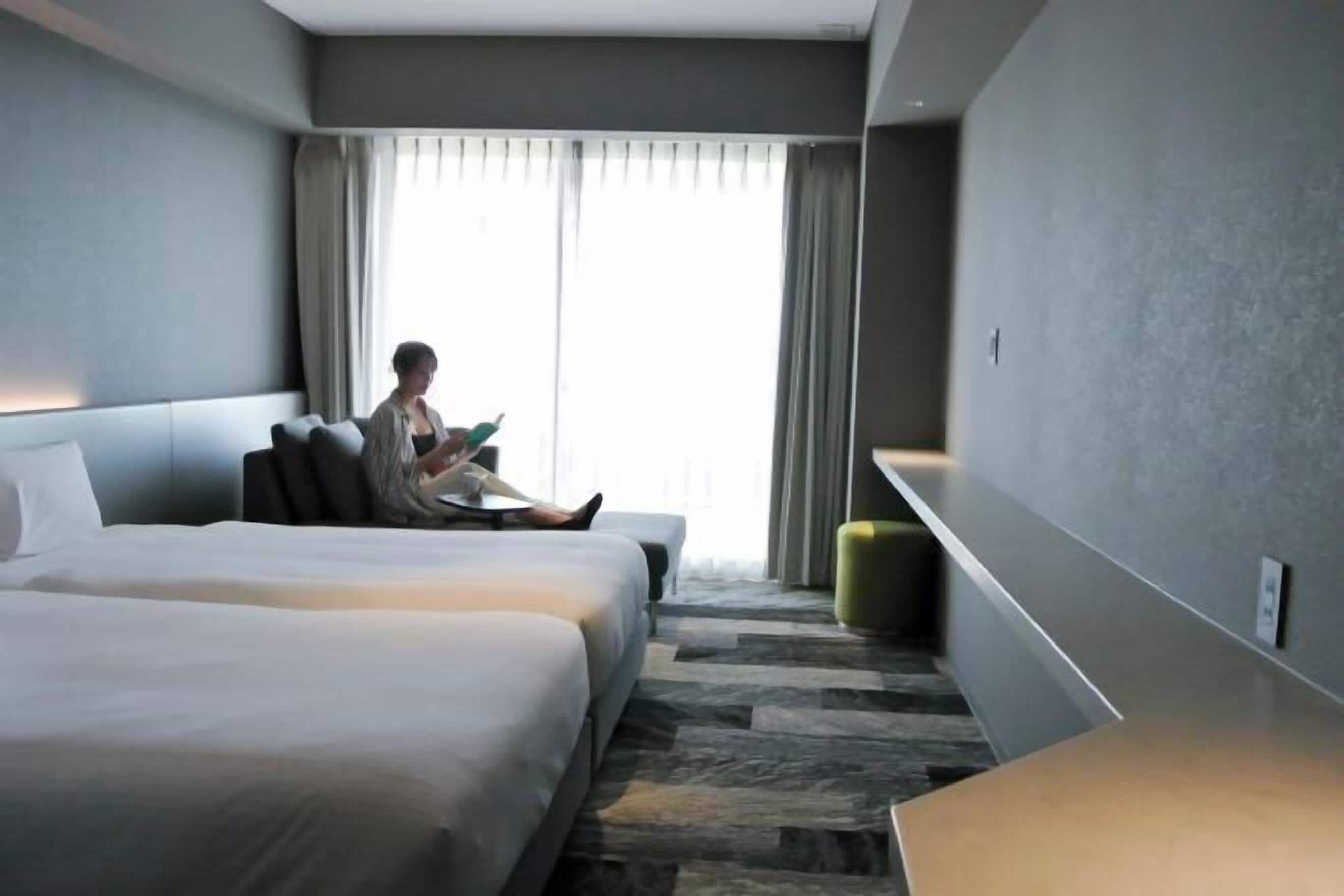 手提電腦工作 空間、遮光窗簾/窗簾、隔音、熨斗/熨衫板