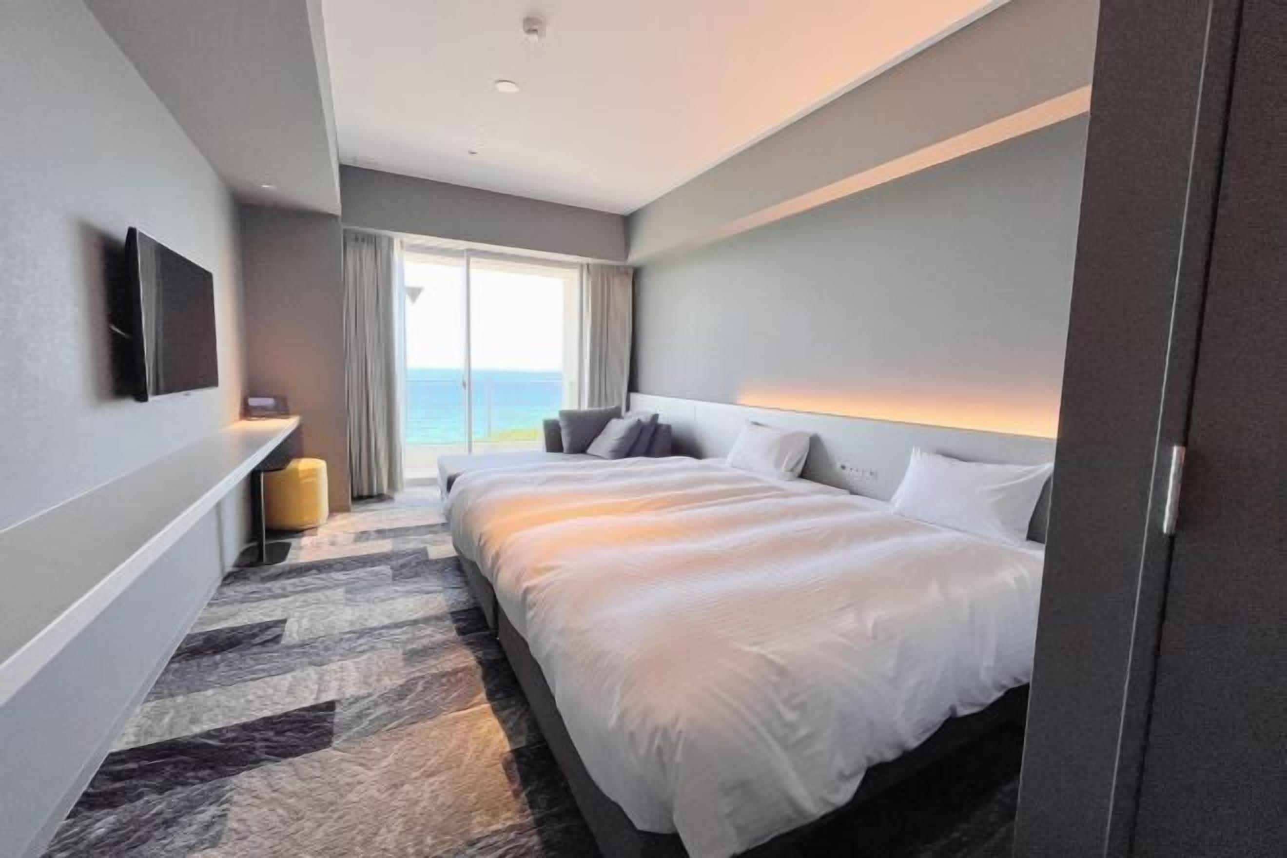 手提電腦工作空間、遮光窗簾/窗簾、隔音、熨斗/熨衫板