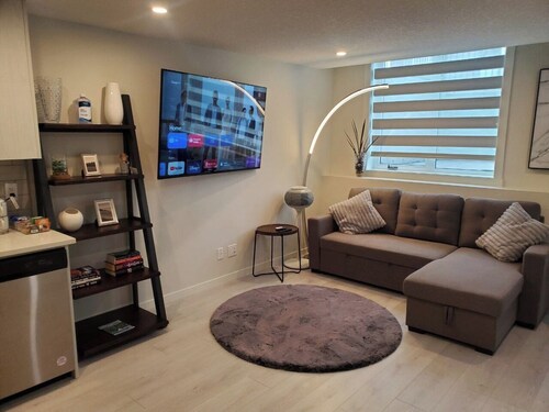 Cozy RocklandPark Unit and PARKING