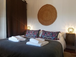 1 quarto