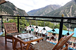 Deluxe Room | Balcony view