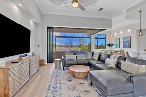 Exterior - 706 NW 37th PL (Cape Coral)