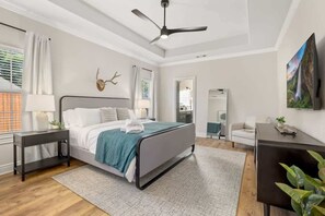 4 soverom, strykejern/-brett, wi-fi og sengetøy