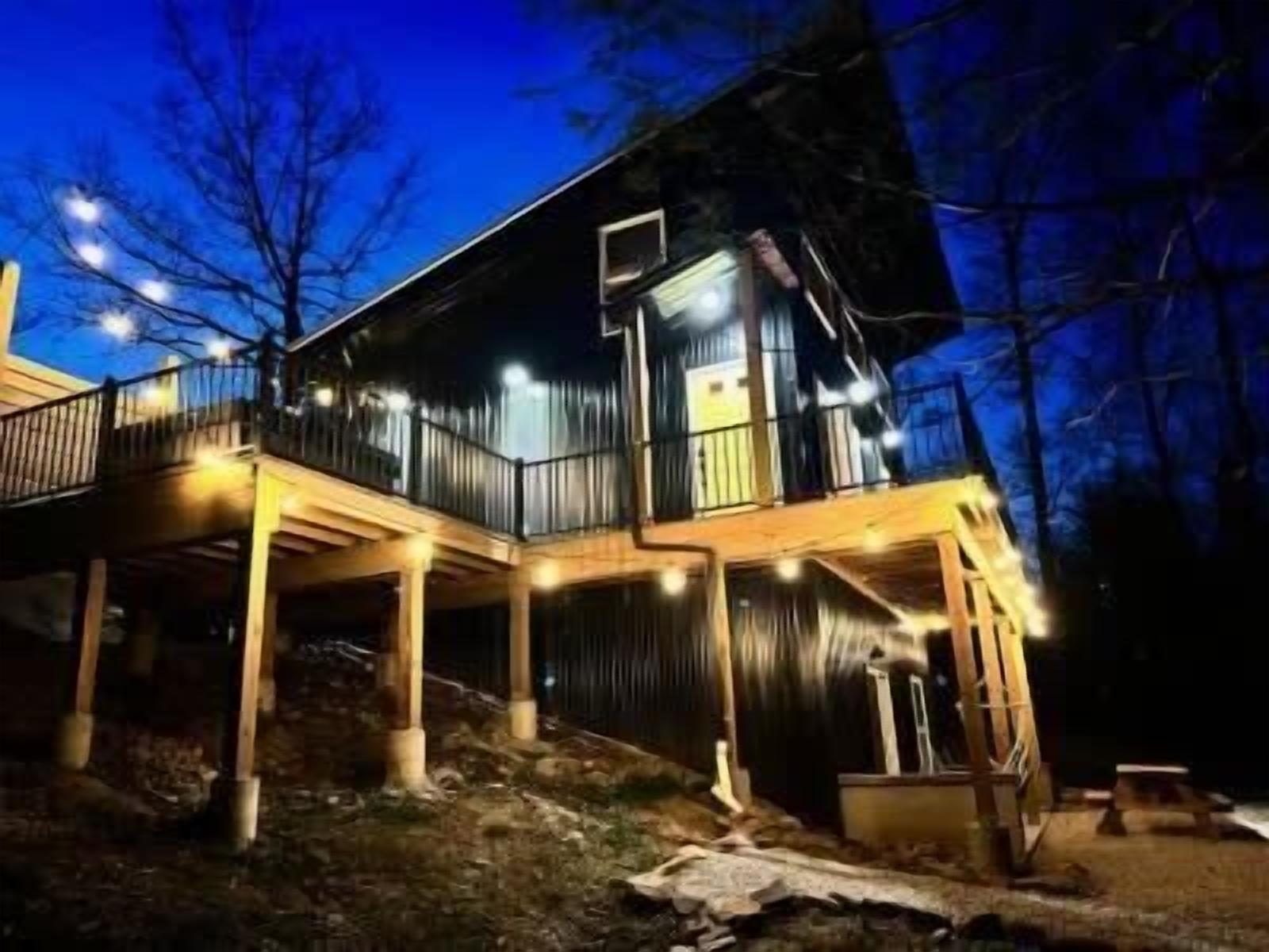 Boulder 883 | NEW RRG Cabin | Hot Tub Views