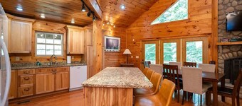 Eagle View RRG -Hot Tub- Newly updated