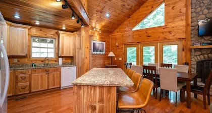 Eagle View RRG -Hot Tub- Newly updated