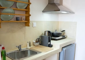 冰箱、茶具/咖啡用具、厨具/餐具