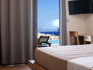 WiFi, bed sheets - Four (4) Luxury Apartments With Pool (Syros)