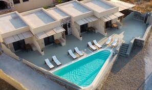 Exterior - Four (4) Luxury Apartments With Pool (Syros)