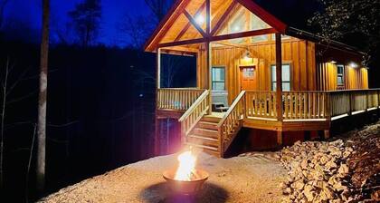 Moonbow | RRG | Hot Tub | Private | Cozy
