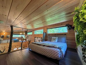 2 bedrooms, bed sheets