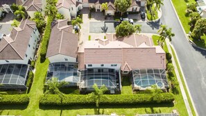 Exterior - Luxurious 4BR w/ Private Pool in Tuscan Hills 313 (Davenport)