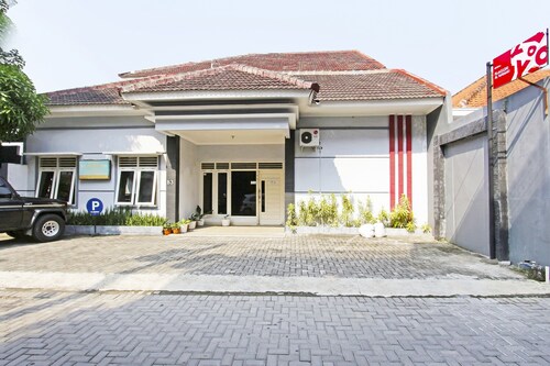 Hotel O Homestay Al Maidah