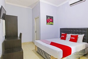 Habitación doble Deluxe | Escritorio, espacio para trabajar con laptop y wifi gratis