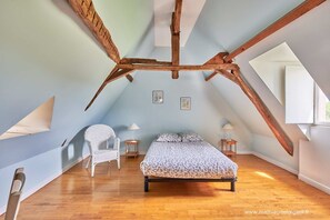 2 soverom, strykejern/-brett, wi-fi og sengetøy