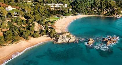 Santa Cristina Lux, Ideal Families, by Sea Cala Treumal